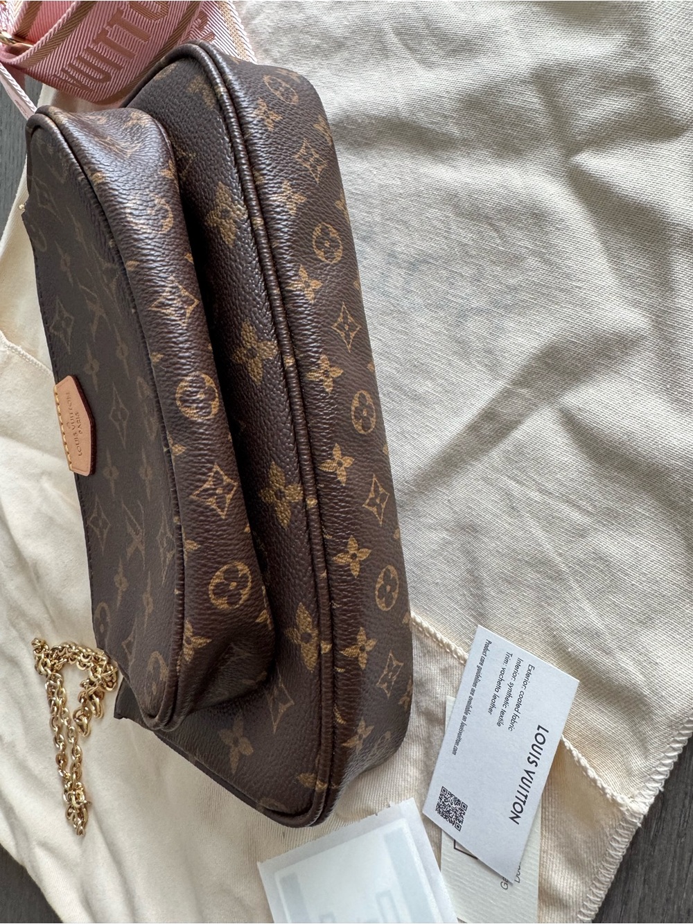 Louis Vuitton Multi Pochette Accessoires - Picture 9 of 9